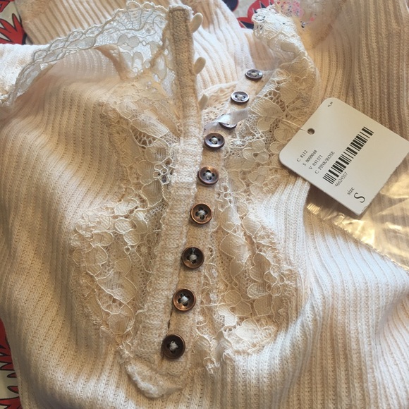 NWT Free People To The West Tee $58 - Picture 4 of 5